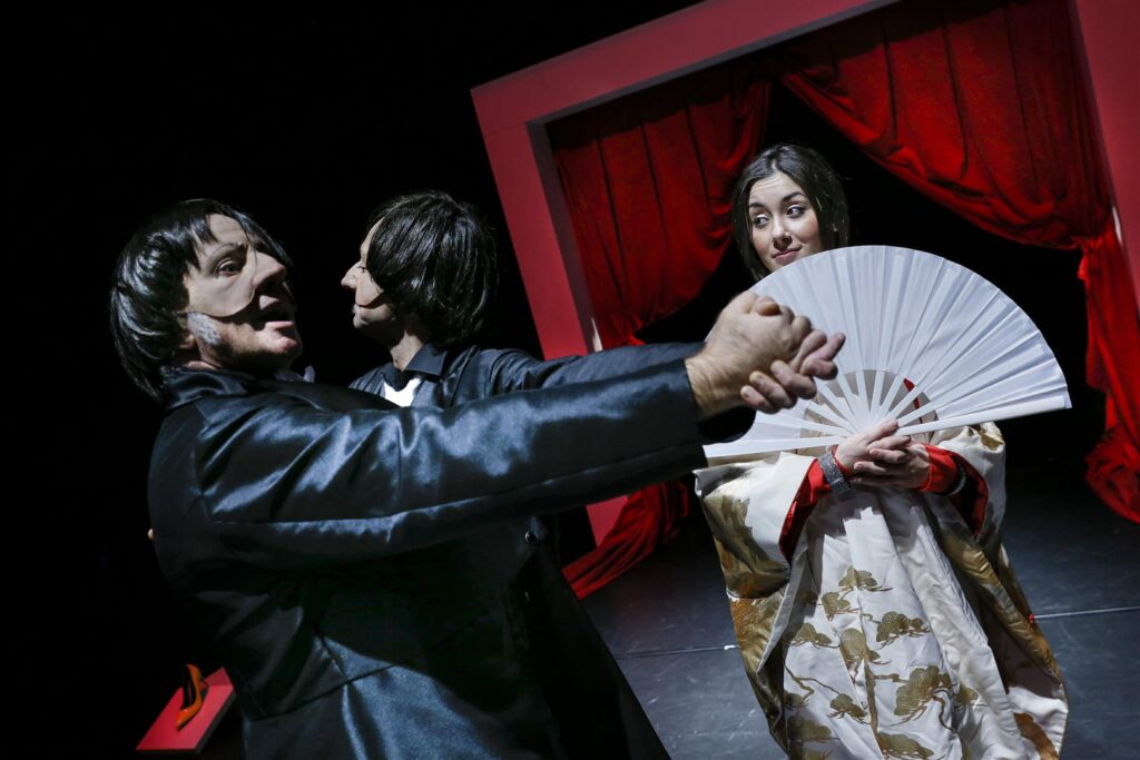 attori in scena per Cenerentola Rossini all'opera